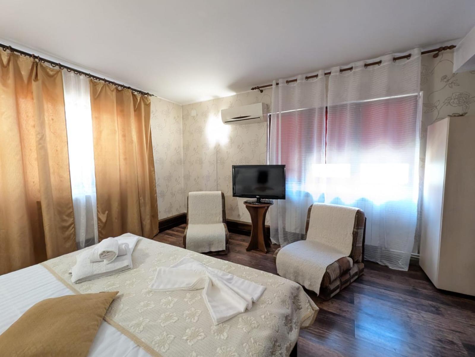 Casa Helen House, Iasi Hotel Valea Adanca ภายนอก รูปภาพ