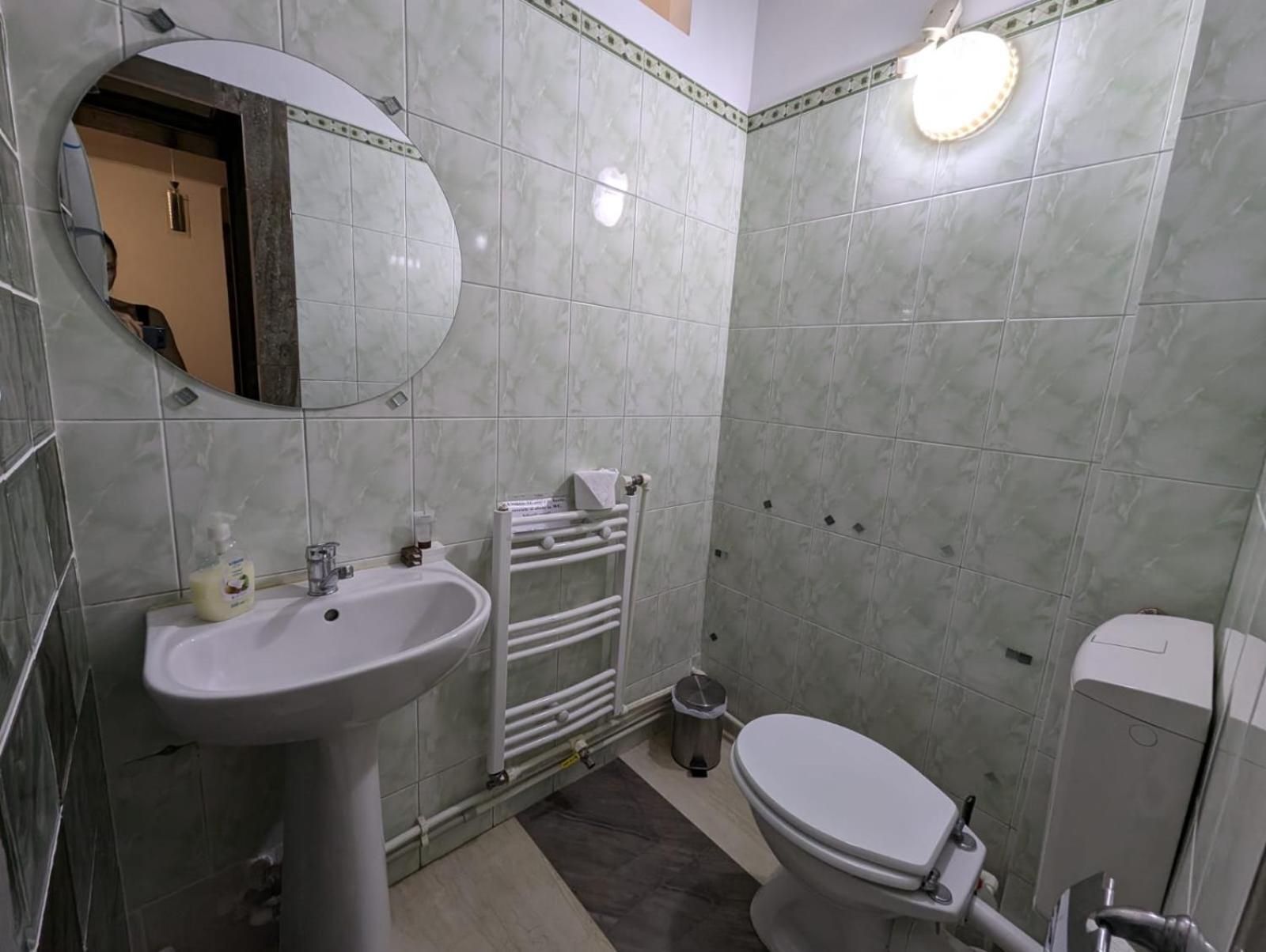 Casa Helen House, Iasi Hotel Valea Adanca ภายนอก รูปภาพ